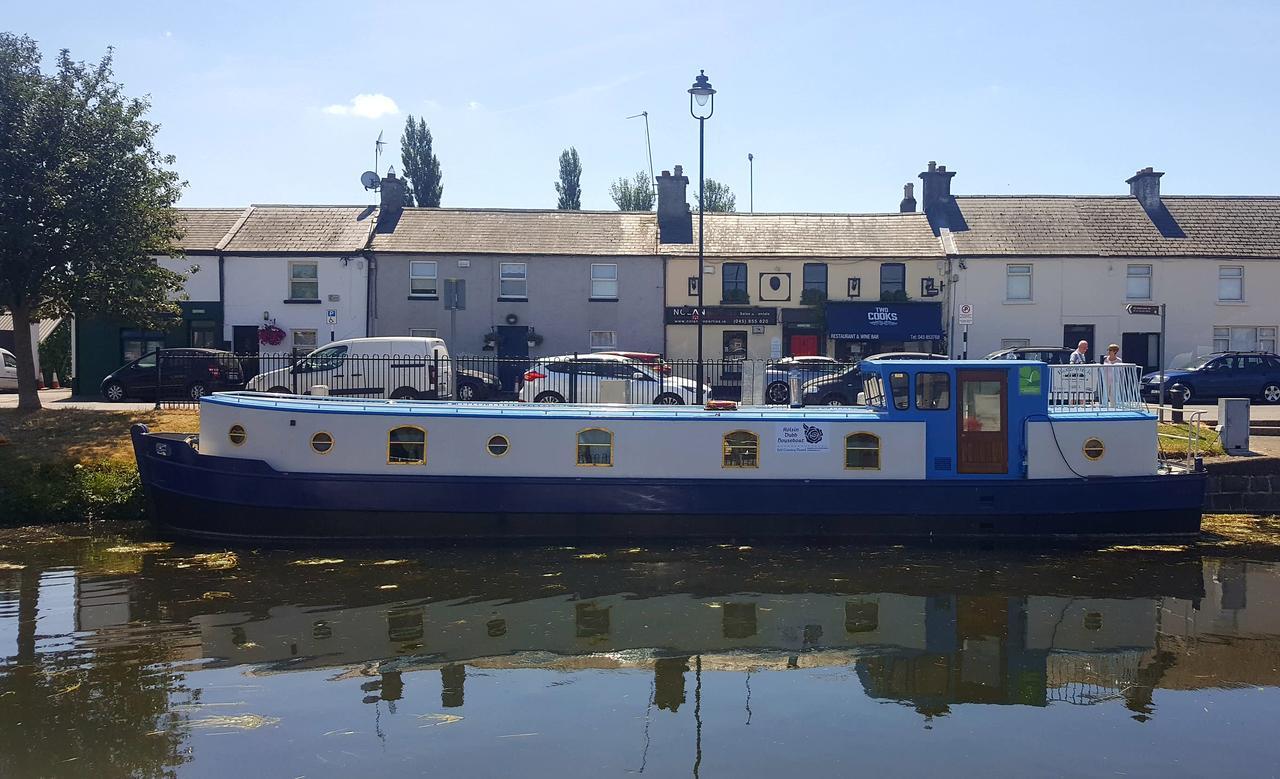 Roisin Dubh Houseboat Hotel Sallins Buitenkant foto